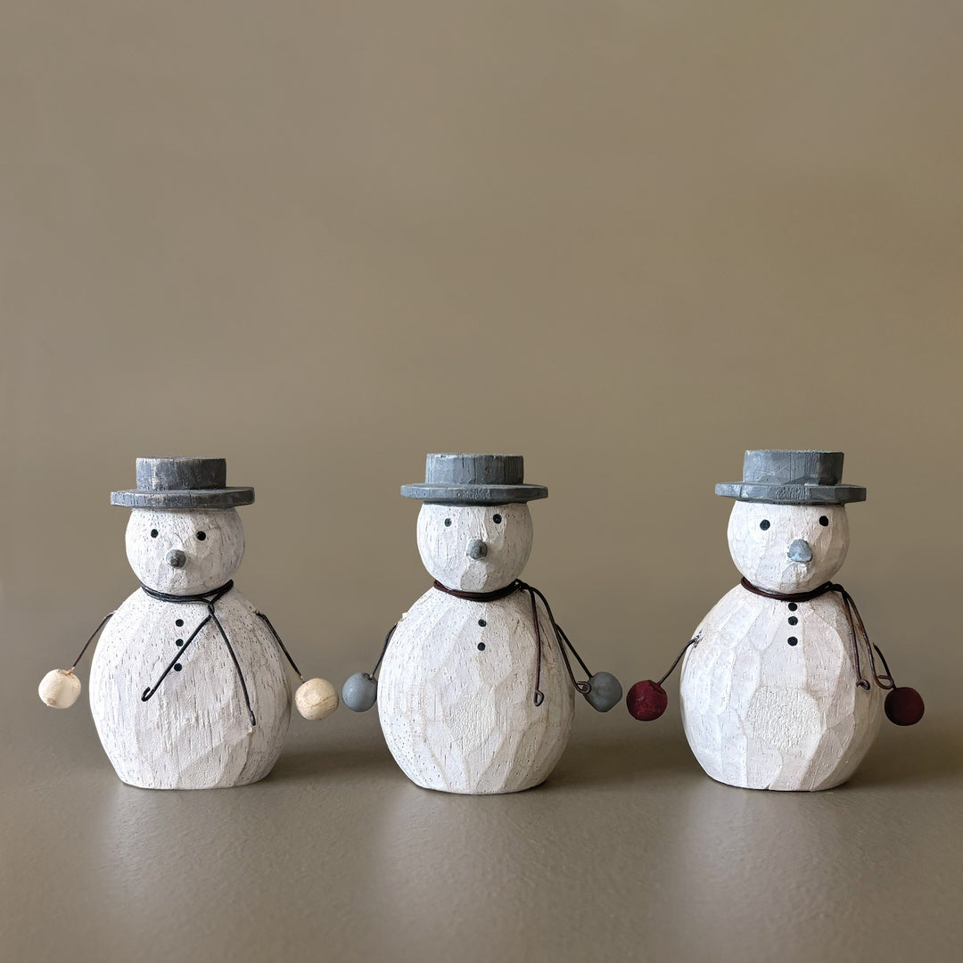 East of India Wooden Snowman Decoration, Red Mittens Christmas Decoration East of India Wooden Snowman Christmas Decoration - Red Mittens
