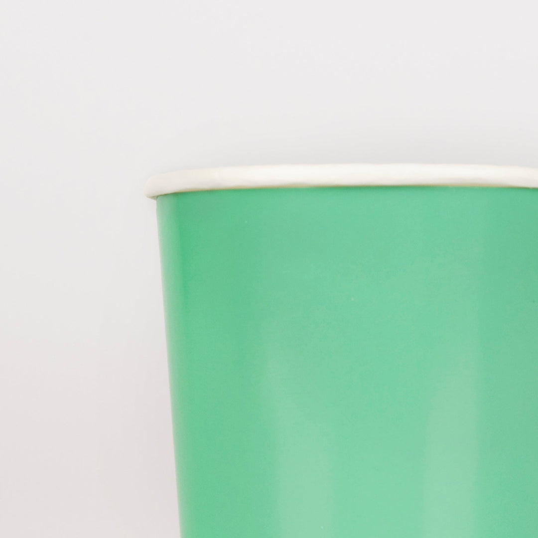 Emerald Green Party Tumbler Cups x 8 | Meri Meri Christmas Table party cups Emerald Green Party Tumbler Cups x 8