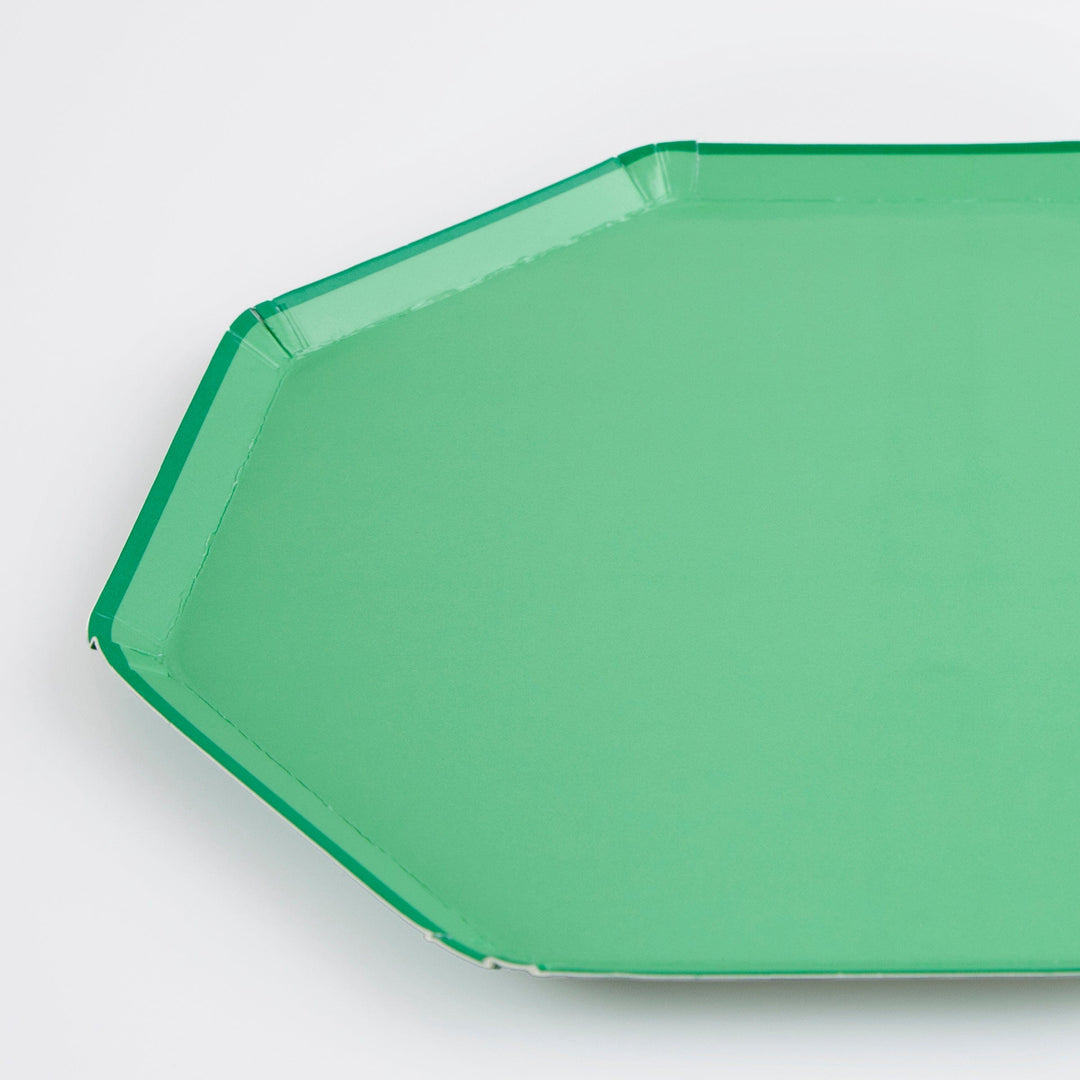 Emerald Green Small Party Plates x 8 | Meri Meri Christmas Table party plates Emerald Green Small Party Plates x 8