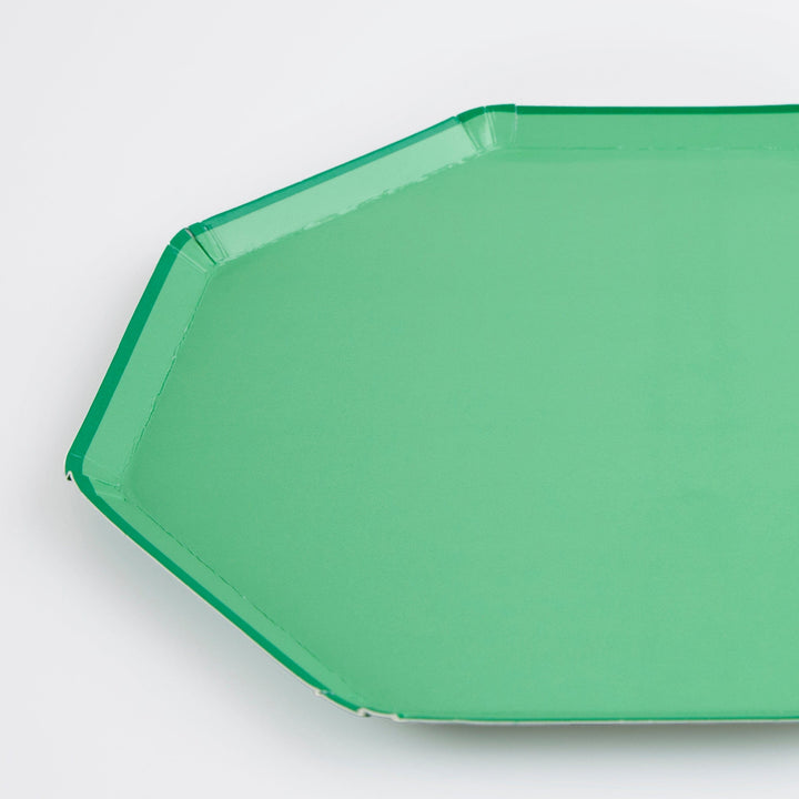 Emerald Green Small Party Plates x 8 | Meri Meri Christmas Table party plates Emerald Green Small Party Plates x 8