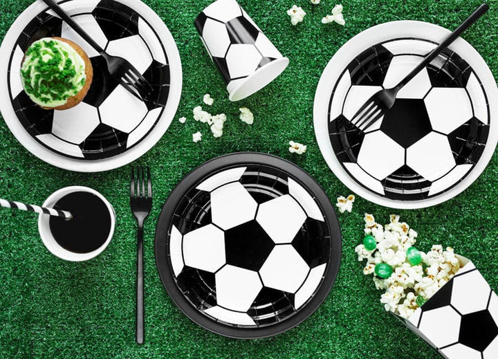 party plates Football Party Plates x 6