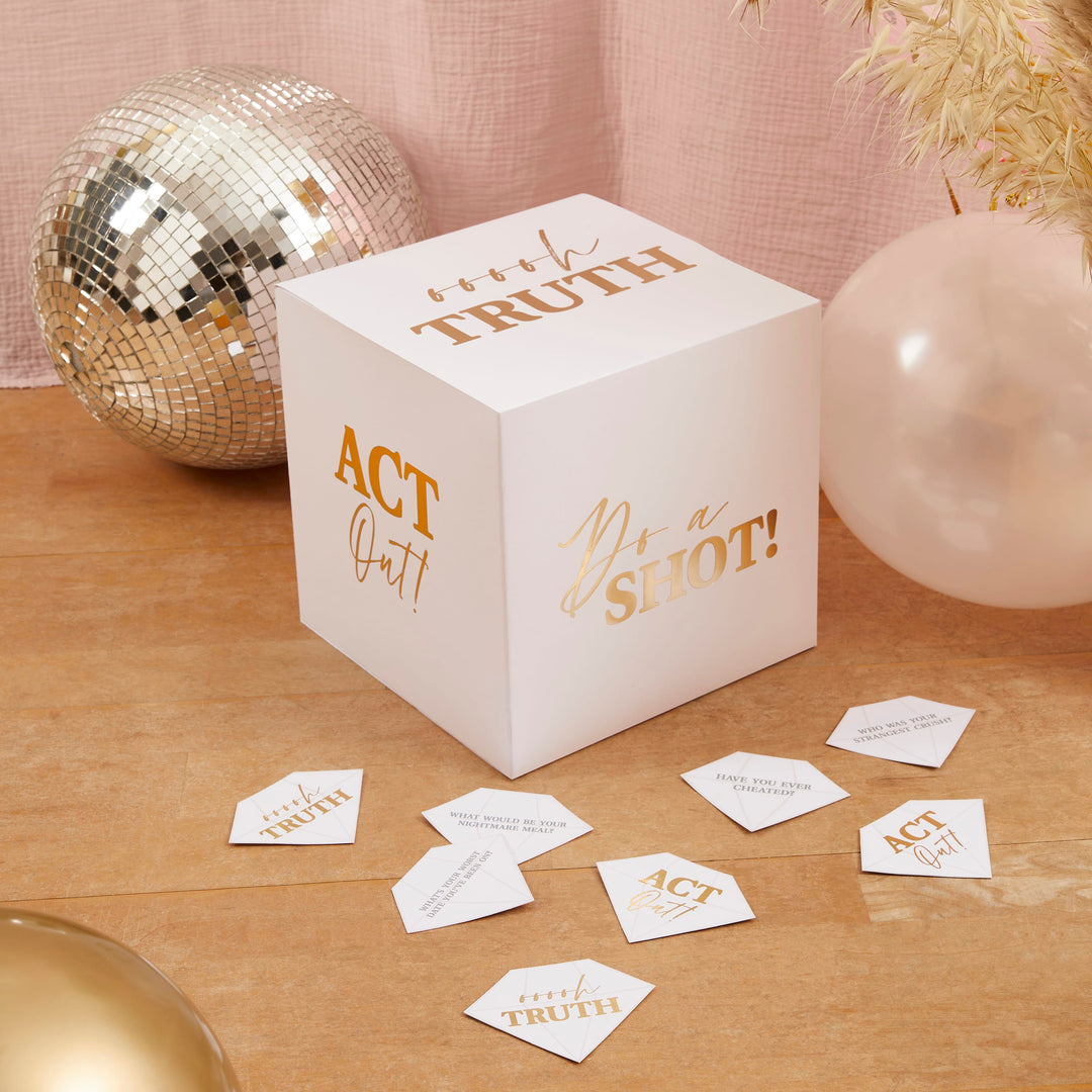 Giant Dice Game | Hen Party Supplies UK Party Games Giant Dice Game