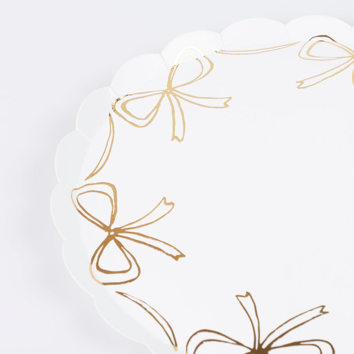 Gold Bow Small Party Plates x 8 | Meri Meri Christmas Bows party plates Gold Bow Small Party Plates x 8