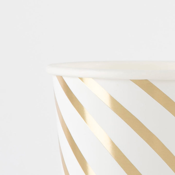 Gold Swirl Party Cups x 8 | Meri Meri party cups Gold Swirl Party Cups x 8