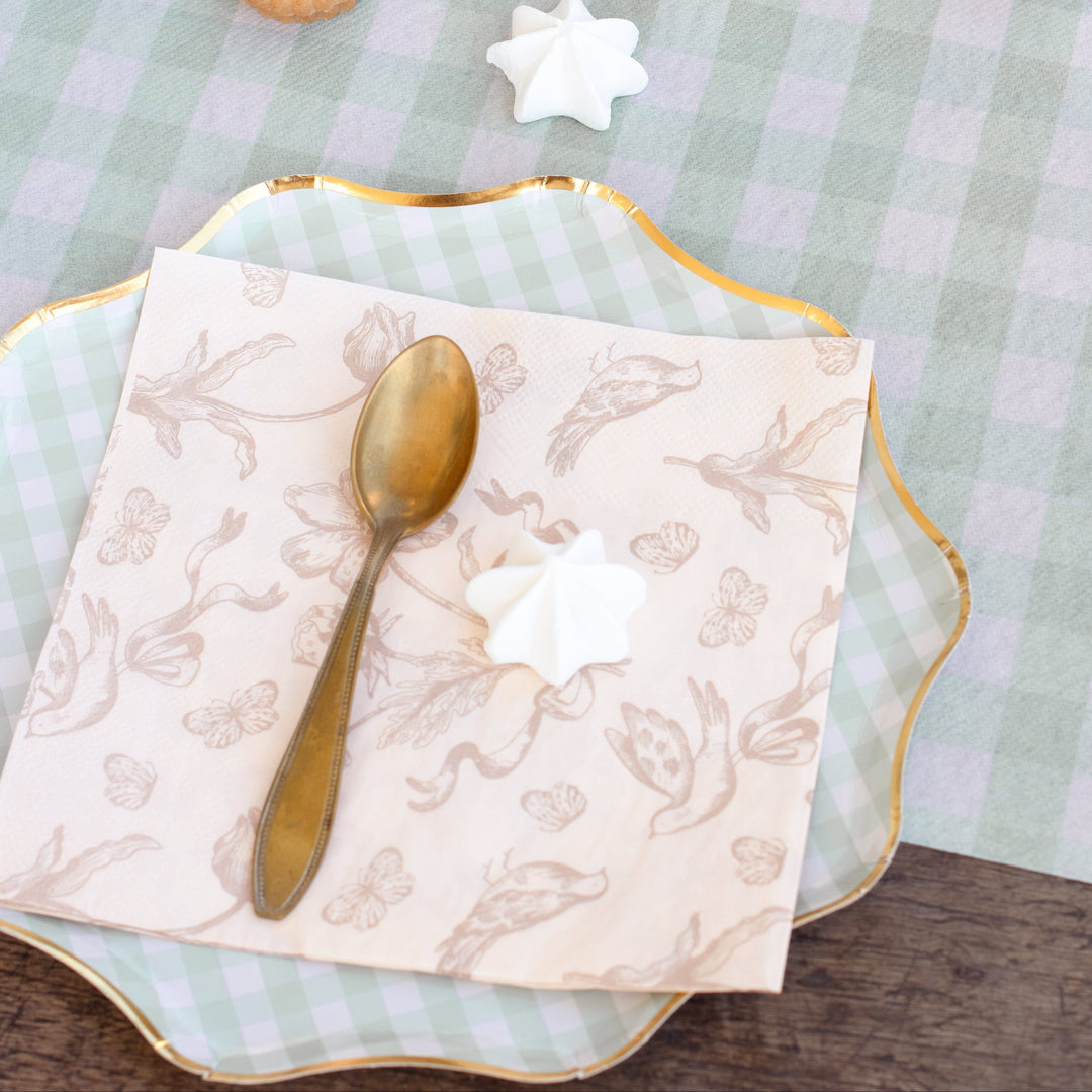 Green Checkered Large Paper Plates x 6 Disposable Plates Green Checkered Large Paper Plates x 6