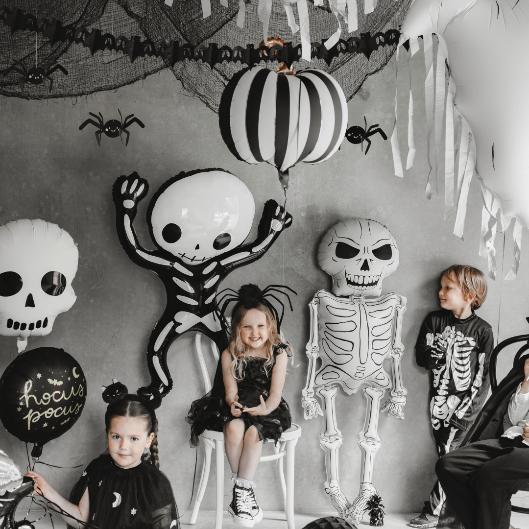 Halloween Balloons - Tasseled Ghost Foil Balloon (37 inch) Balloons Tasseled Ghost Foil Balloon (37 inch)