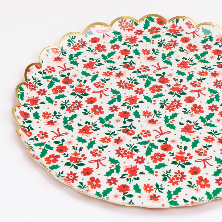 Holly Ditsy Large Christmas Party Plates x 8 | Meri Meri Christmas Table party plates Holly Ditsy Large Christmas Party Plates x 8