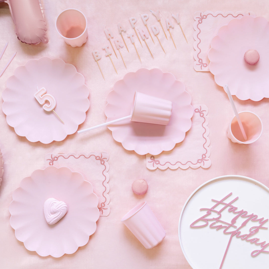 Light Pink Frill Plastic Party Plates x 4 - Eco Friendly Party party plates Light Pink Frill Plastic Party Plates x 4
