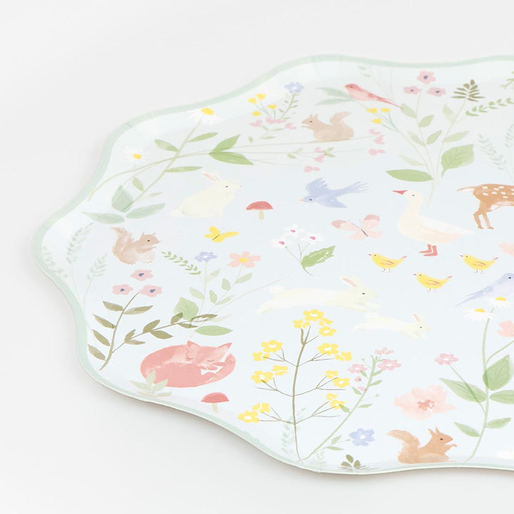 Little Animals Dinner Plates x 8 | Party Tableware UK Tableware Little Animals Dinner Plates x 8