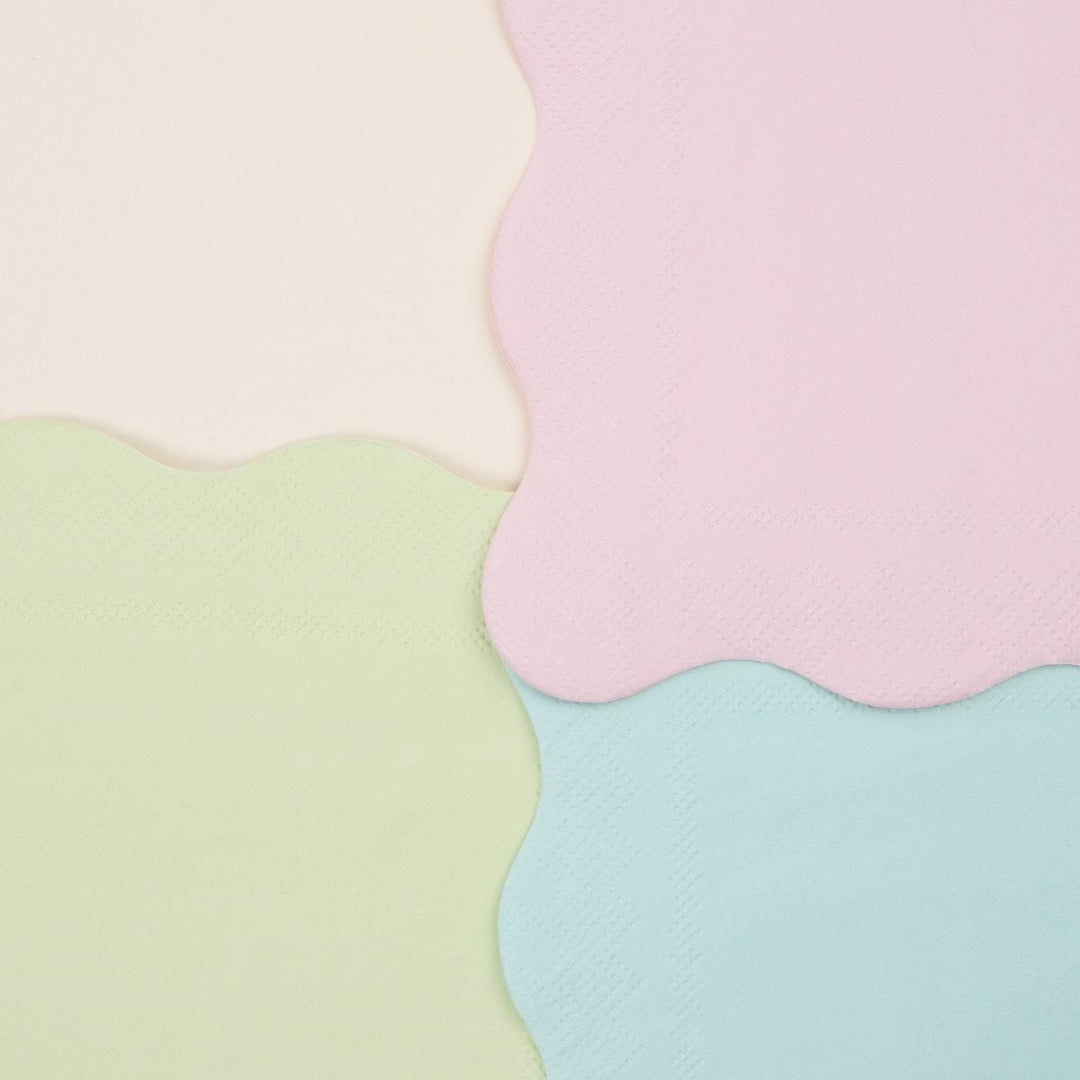 Meri Meri x Ladurée Paris Small Party Napkins x 16 | Meri Meri party napkins Meri Meri x Ladurée Paris Small Party Napkins x 16