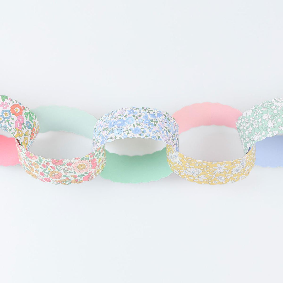 Meri Meri x Liberty Scalloped Paper Chains Set Bunting Meri Meri x Liberty Scalloped Paper Chains Set