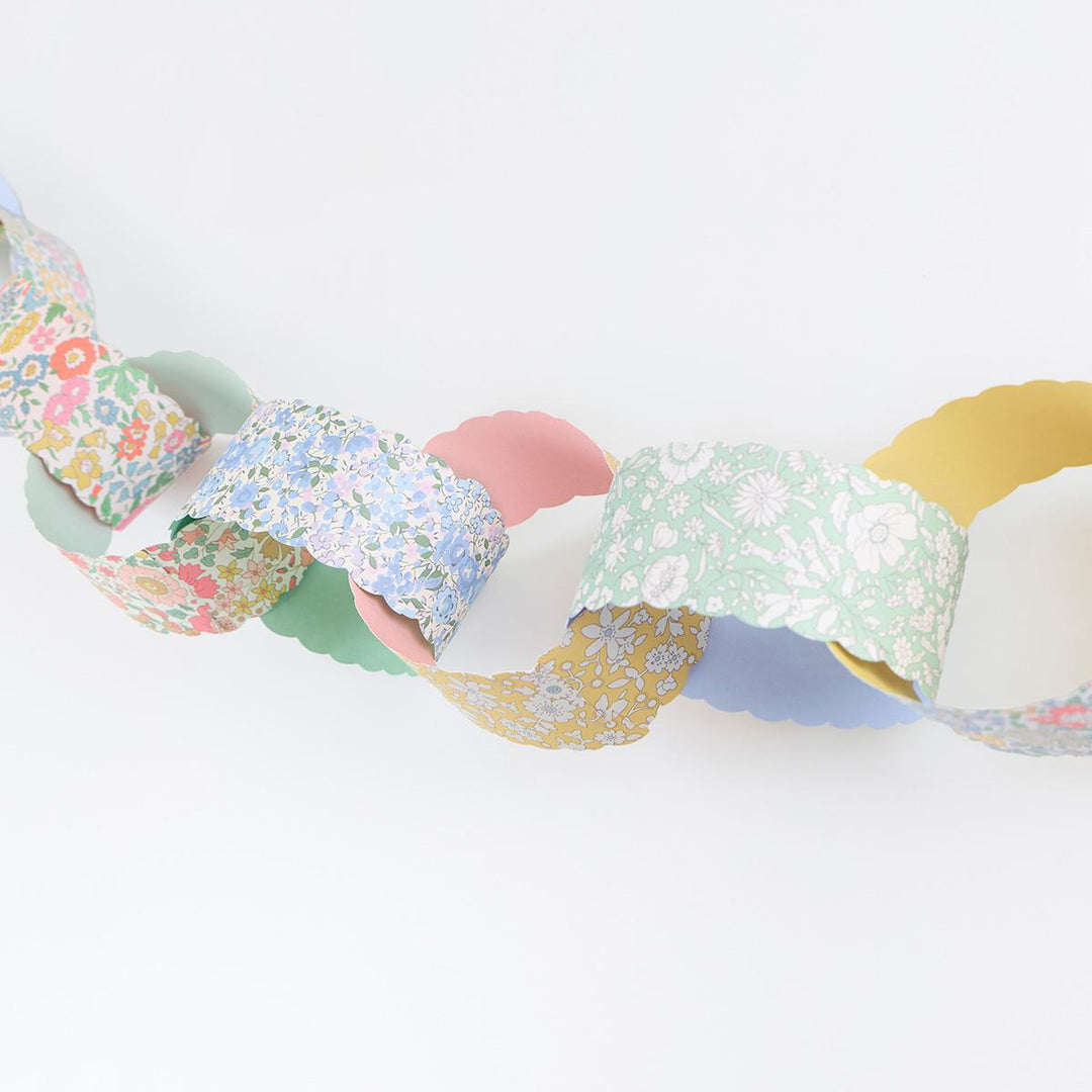 Meri Meri x Liberty Scalloped Paper Chains Set Bunting Meri Meri x Liberty Scalloped Paper Chains Set