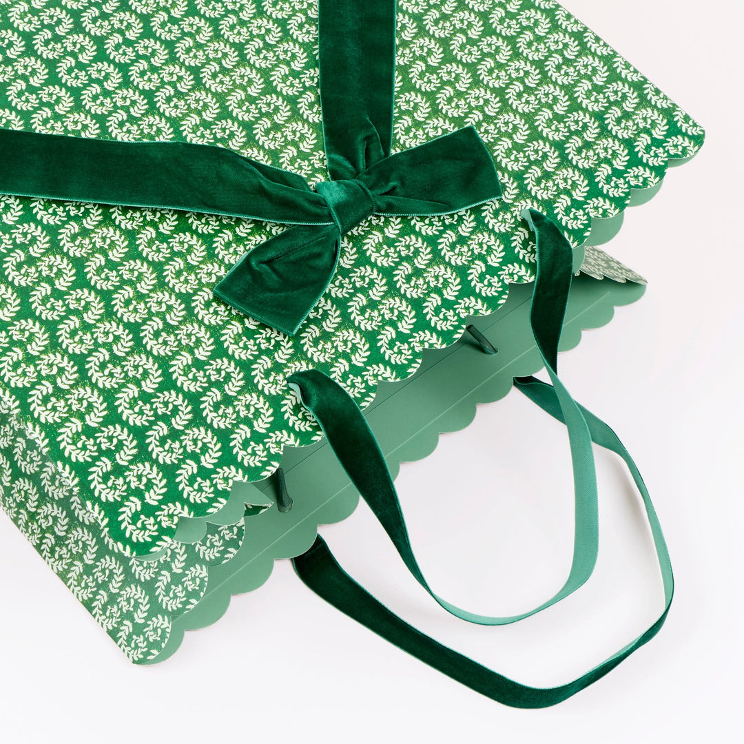 Meri Meri x Molly Mahon Large Christmas Gift Bags x 3 | Meri Meri Christmas Gift Bags Gift Bags Meri Meri x Molly Mahon Large Christmas Gift Bags x 3