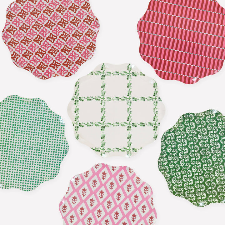 Meri Meri x Molly Mahon Red &amp; Green Small Christmas Party Plates x 8 | Meri Meri Christmas party plates Meri Meri x Molly Mahon Red &amp; Green Small Christmas Party Plates x 8