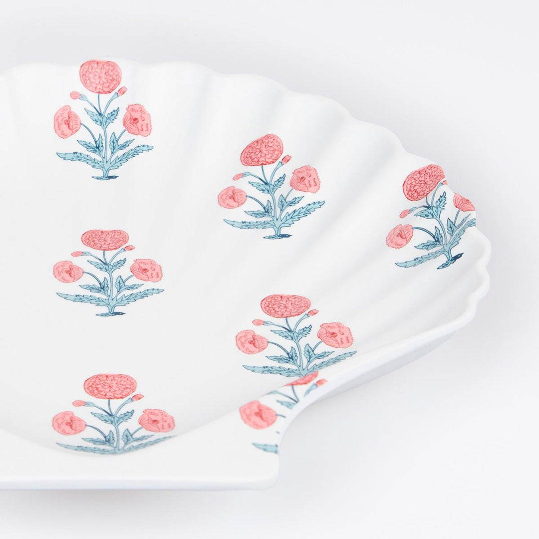 Meri Meri x Molly Mahon Reusable Shell Party Plates x 4 | Meri Meri party plates Meri Meri x Molly Mahon Reusable Shell Party Plates x 4