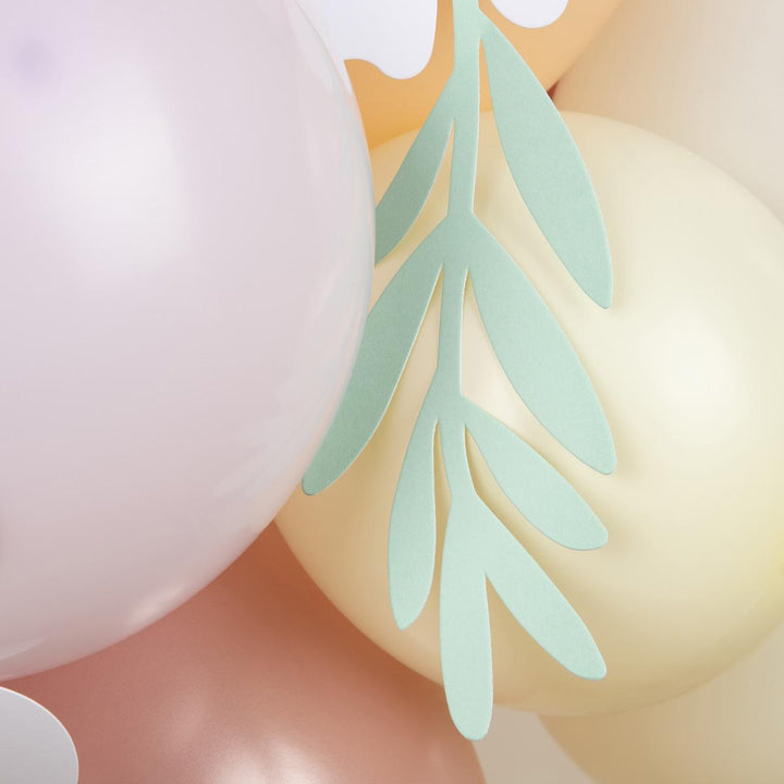 Pastel Daisy Balloon Party Garland | Meri Meri Balloons Pastel Daisy Balloon Party Garland