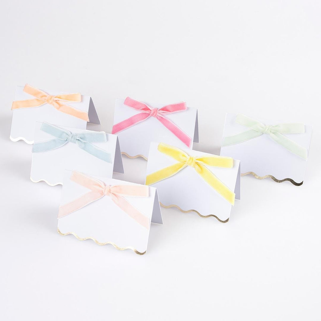 Pastel Velvet Bow Place Cards x 6 | Meri Meri place cards Pastel Velvet Bow Place Cards x 6