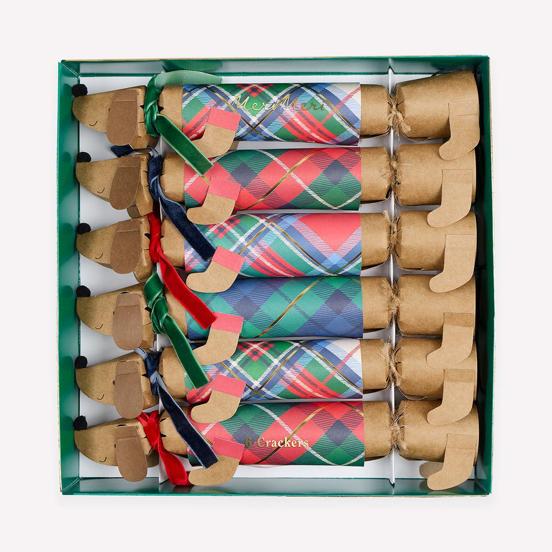 Plaid Sausage Dog Christmas Crackers x 6 | Meri Meri christmas crackers Plaid Sausage Dog Christmas Crackers x 6