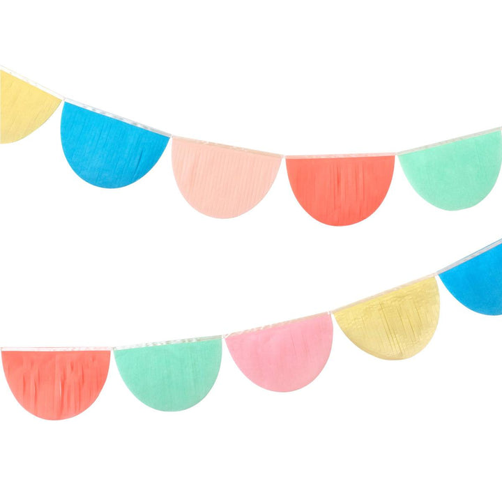 Rainbow Tissue Paper Scallop Party Garland Set | Meri Meri Bunting Rainbow Tissue Paper Scallop Party Garland Set