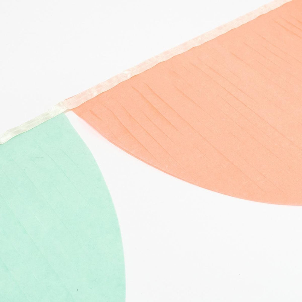 Rainbow Tissue Paper Scallop Party Garland Set | Meri Meri Bunting Rainbow Tissue Paper Scallop Party Garland Set