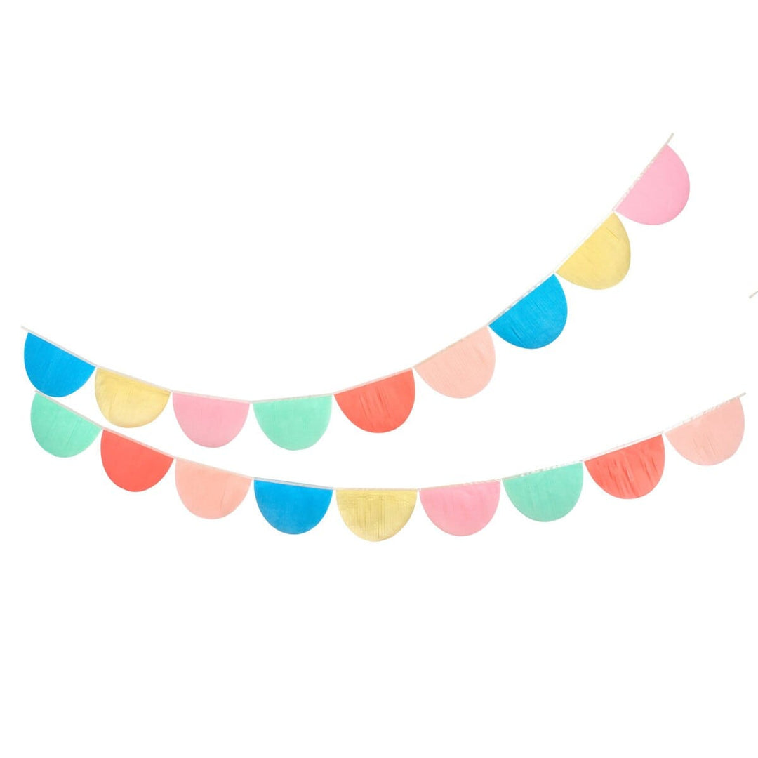 Rainbow Tissue Paper Scallop Party Garland Set | Meri Meri Bunting Rainbow Tissue Paper Scallop Party Garland Set