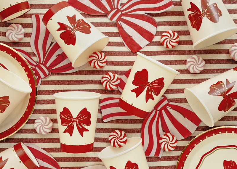Red &amp; Beige Bow Christmas Party Cups x 6 - Vintage Christmas Cups Disposable Cups Red Bow Vintage Christmas Party Cups x 6