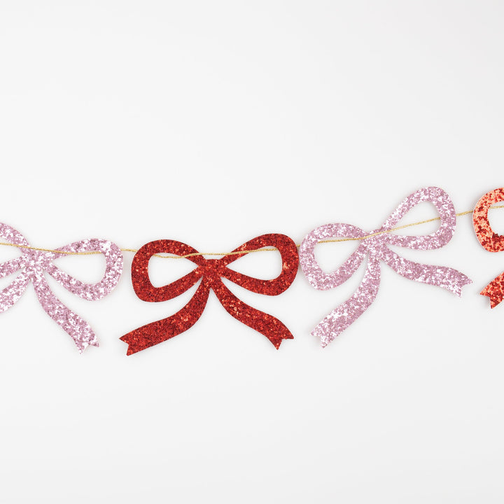 Red &amp; Pink Glitter Bow Christmas Garland | Meri Meri Christmas Bows Bunting Red &amp; Pink Glitter Bow Christmas Garland