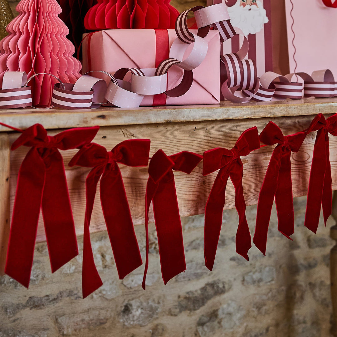 Red Velvet Bow Garland - 2m | Hootyballoo Christmas Decorations Bunting Red Velvet Bow Garland - 2m