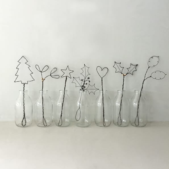 Rusty Wire Mistletoe Christmas Decoration | East of India Christmas Decoration East of India Rusty Wire Mistletoe Christmas Decoration
