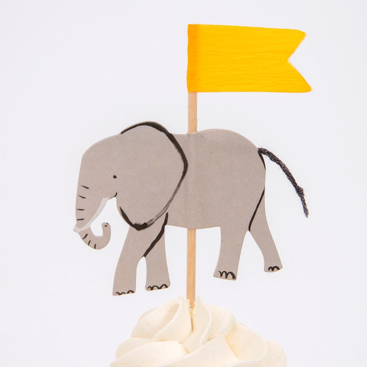Safari Animals Cupcake Kit x 24 | Cake Decorating UK Cake Decorating Supplies Safari Animals Cupcake Kit x 24 toppers