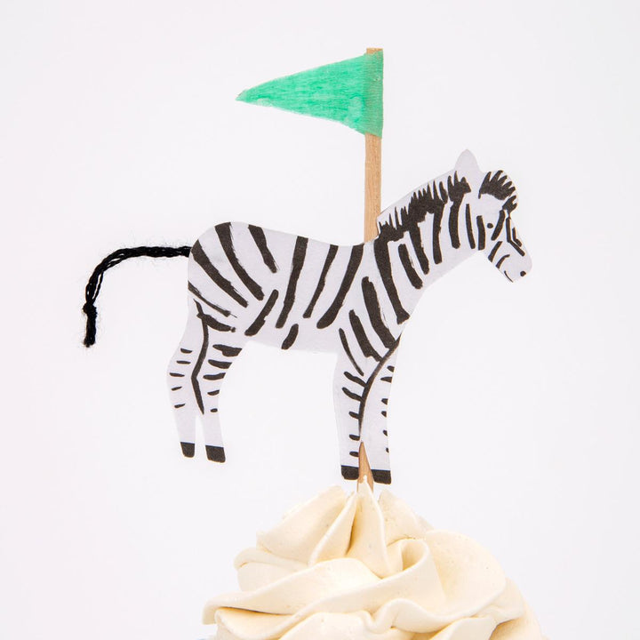 Safari Animals Cupcake Kit x 24 | Cake Decorating UK Cake Decorating Supplies Safari Animals Cupcake Kit x 24 toppers