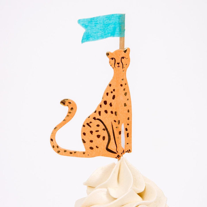 Safari Animals Cupcake Kit x 24 | Cake Decorating UK Cake Decorating Supplies Safari Animals Cupcake Kit x 24 toppers