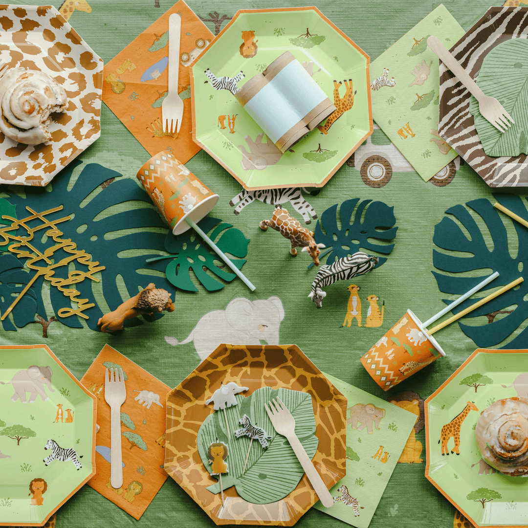 Safari Animals Dinner Plates x 6 - Safari Birthday Party Supplies party plates Safari Animals Dinner Plates x 6