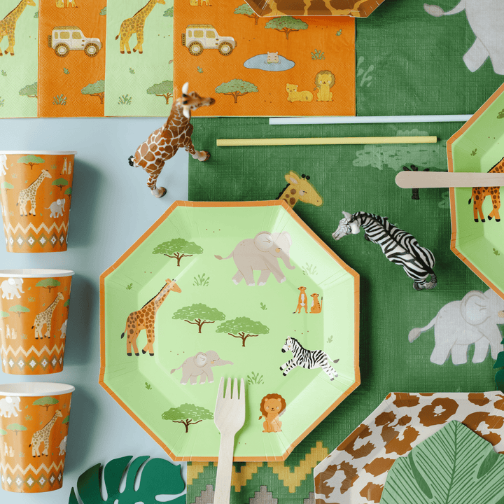 Safari Animals Dinner Plates x 6 - Safari Birthday Party Supplies party plates Safari Animals Dinner Plates x 6