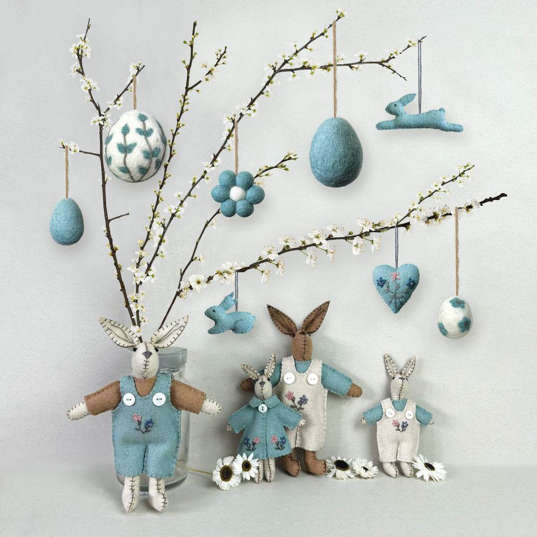 Small Blue Felt Daisy Hanging Decoration by East of India Hanging Decoration East of India Small Felt Daisy Hanging Decoration - Blue