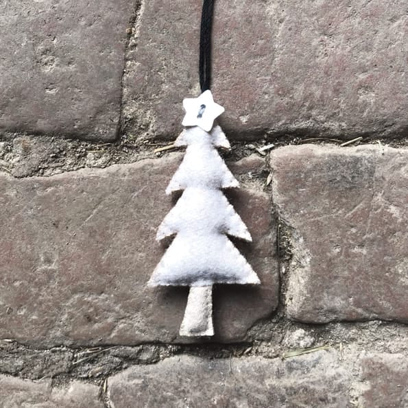 Small Cream Felt Hanging Tree Christmas Decoration | East of India Christmas Decoration East of India Small Felt Hanging Tree Christmas Decoration - Cream