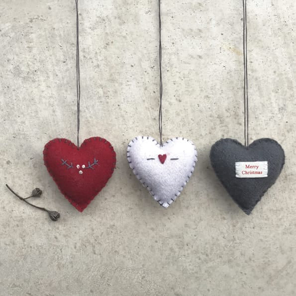 Small Embroidered Heart, Hearts and Crosses | East of India gift East of India Small Embroidered Heart - Cream / Hearts &amp; Crosses