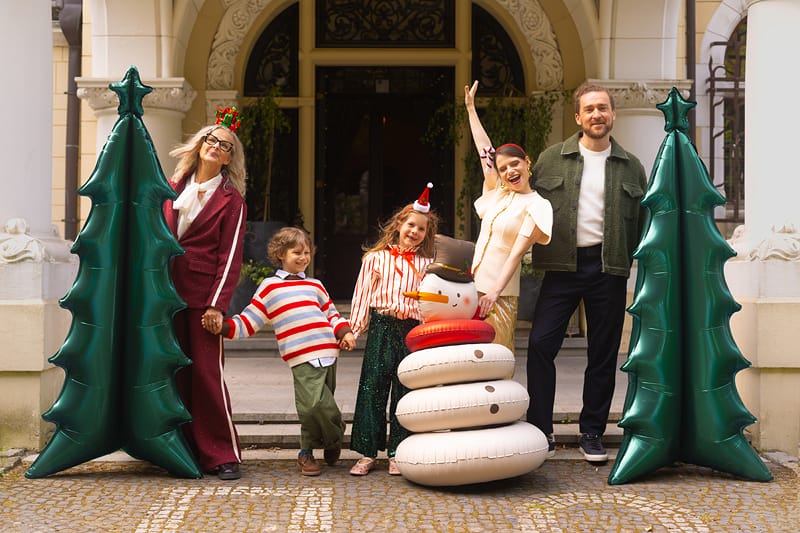 Standing Christmas Tree Foil Balloon (72 inch) Christmas Decorations Foil Balloon Standing Christmas Tree Foil Balloon (72 inch)