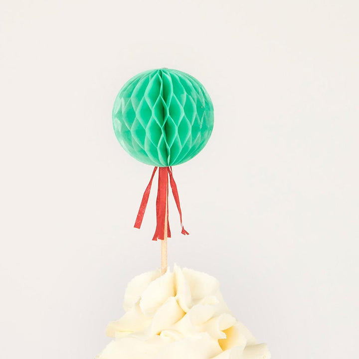 Stripe Party Cupcake Kit (With 24 Toppers) | Meri Meri Cupcake Toppers Stripe Party Cupcake Kit (With 24 Toppers)