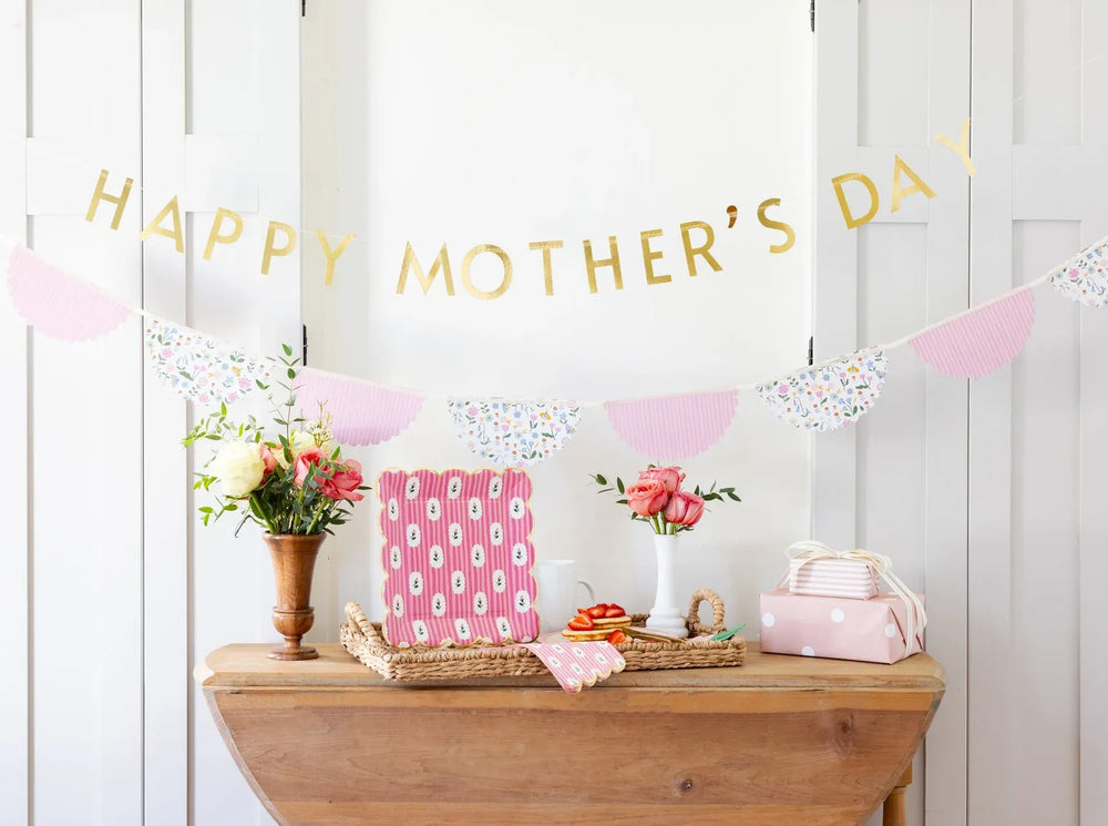 Striped Floral Pink Party Plates x 8 Disposable Plates Striped Floral Pink Party Plates x 8