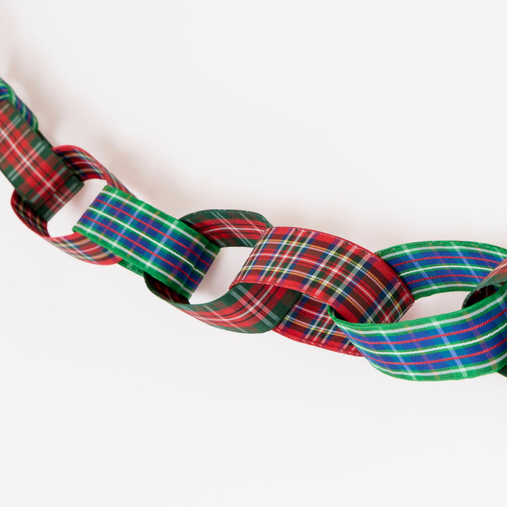 Tartan Chain Link Christmas Garland | Meri Meri Christmas Tartan Bunting Tartan Chain Link Christmas Garland