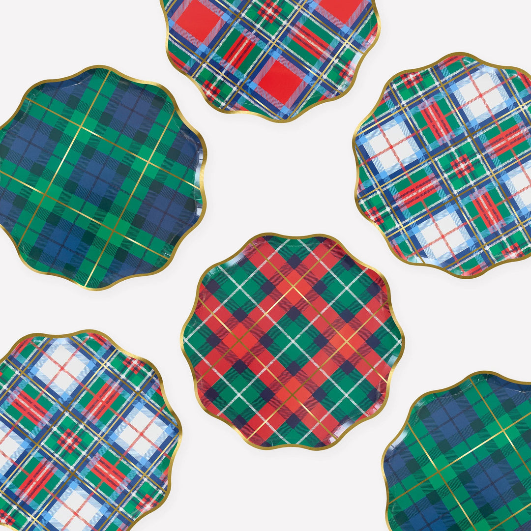 Tartan Mix Small Christmas Party Plates x 8 | Meri Meri Christmas Tartan party plates Tartan Mix Small Christmas Party Plates x 8