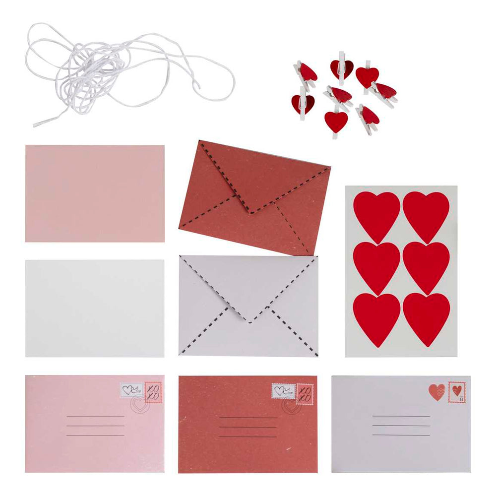 Bunting Valentines Love Note Decoration