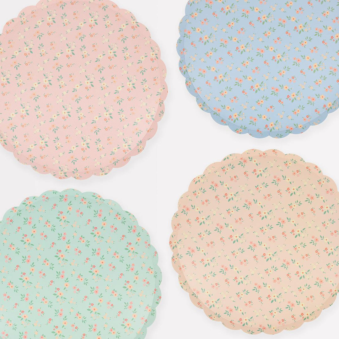 Vintage Ditsy Dinner Party Plates x 8 | Meri Meri party plates Vintage Ditsy Dinner Party Plates x 8