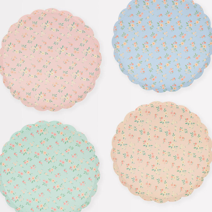 Vintage Ditsy Side Party Plates x 8 | Meri Meri party plates Vintage Ditsy Side Party Plates x 8