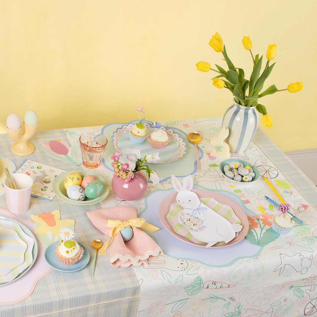 Wavy Round Paper Party Placemats x 12 | Meri Meri Placemats Wavy Round Paper Party Placemats x 12