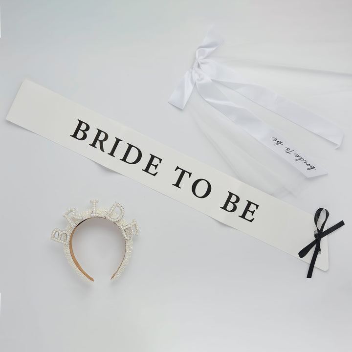 White Bride to Be Sash - Hen Party Supplies Party Accessories White Bride to Be Sash