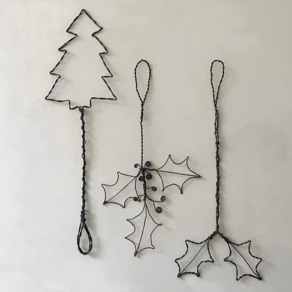 Wire Holly Hanging Christmas Decoration | East of India Hanging Decoration East of India Wire Holly Hanging Decoration