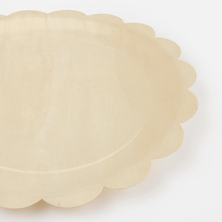 Wooden Scalloped Large Party Plates x 8 | Meri Meri party plates Wooden Scalloped Large Party Plates x 8