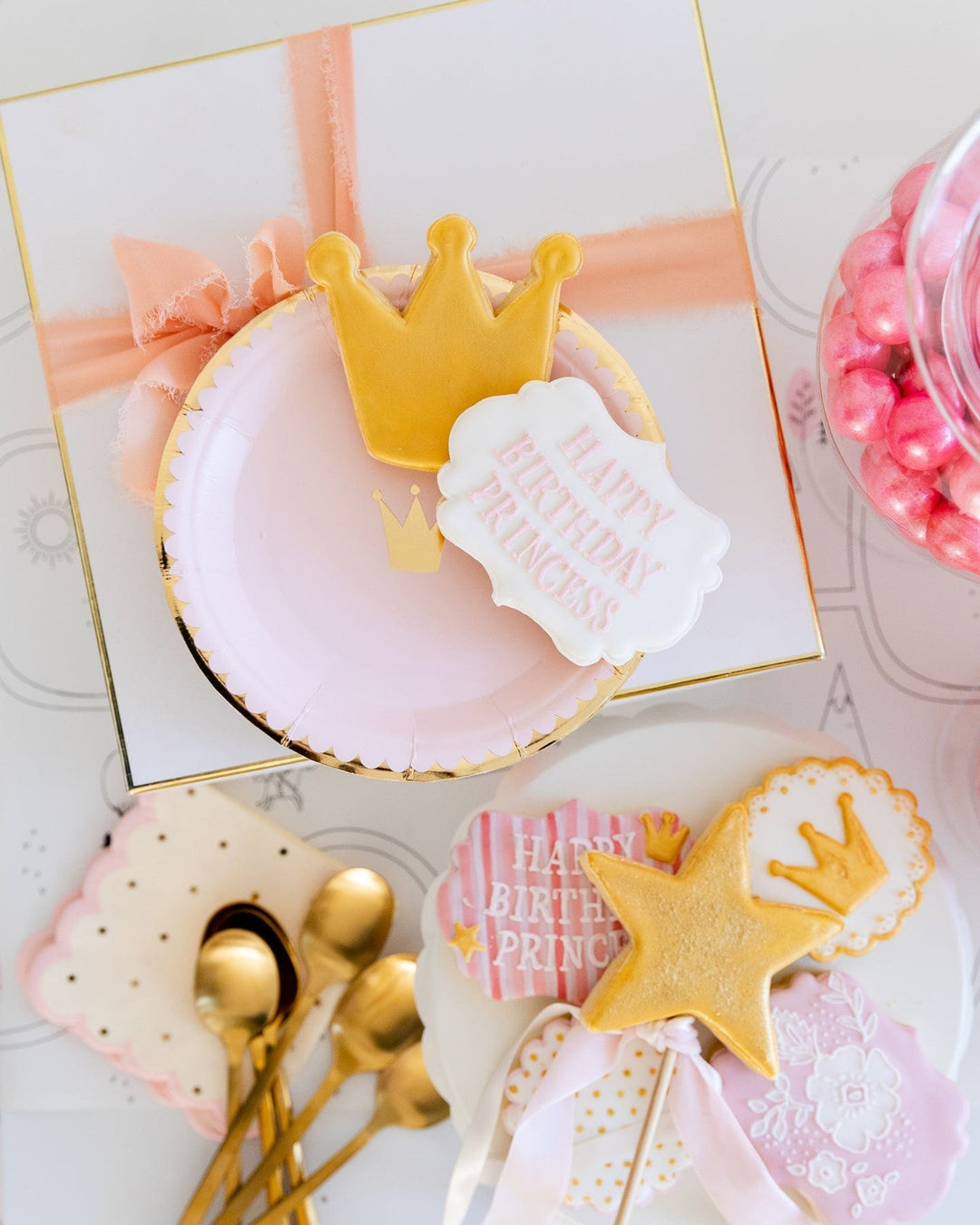 Party Supplies Princess Crown Party Plates x 8